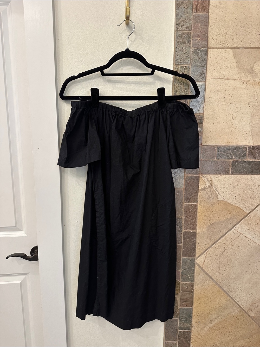Off-Shoulder Black Women’s Dress: Gap size XS